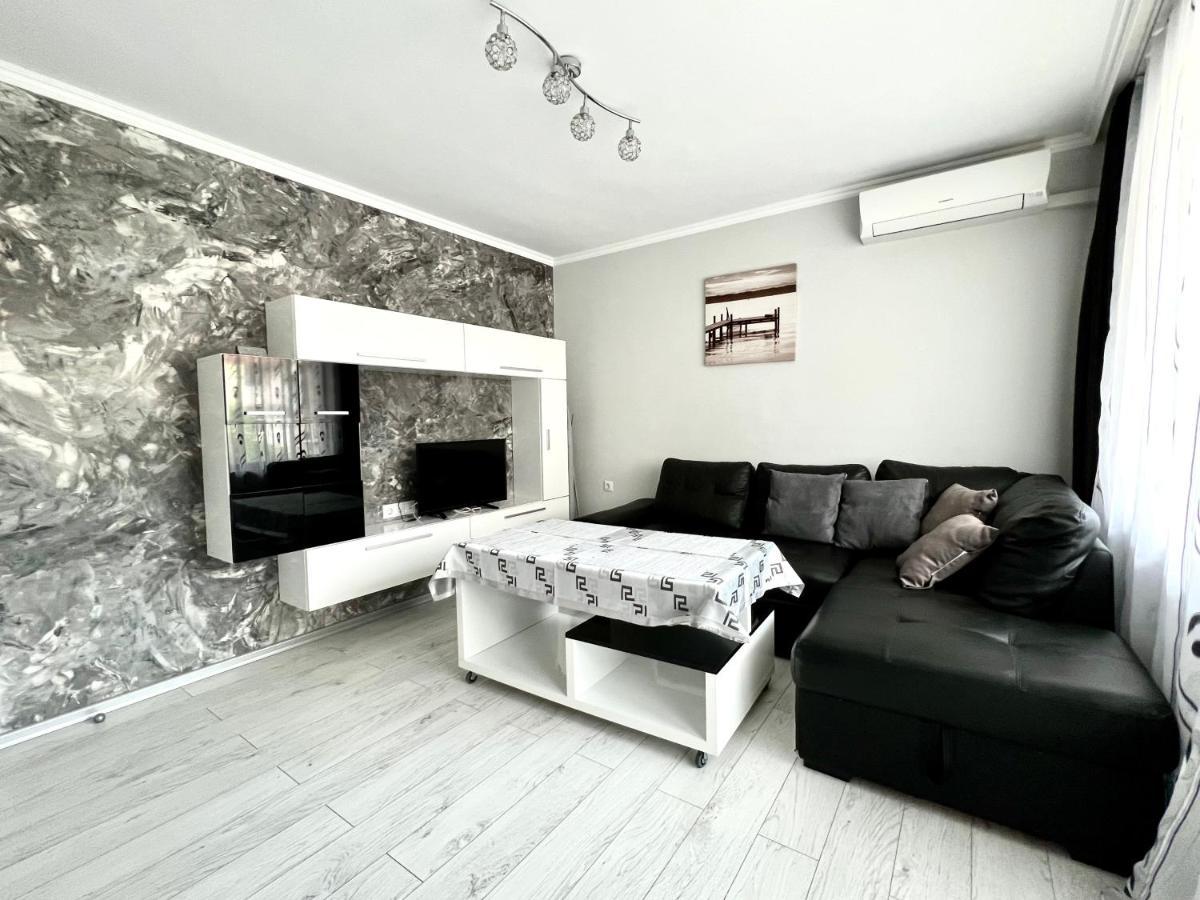 Tea Apartments Pomorie Exterior photo